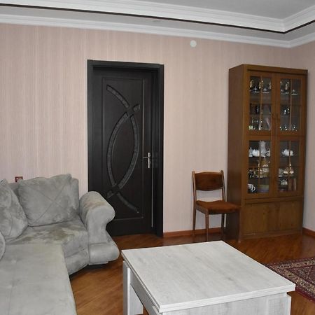 Guest House Ana Borjomi ภายนอก รูปภาพ