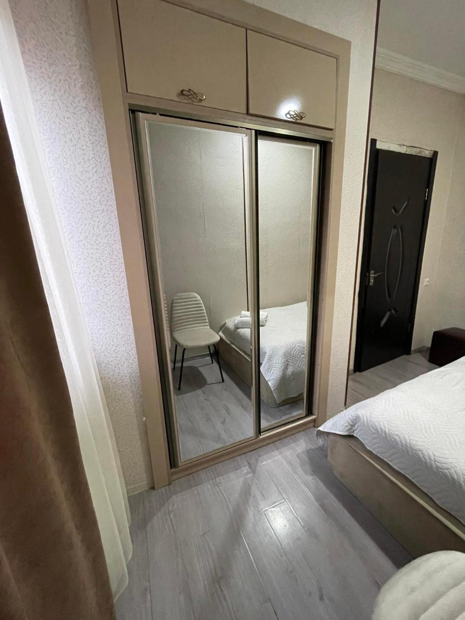 Guest House Ana Borjomi ภายนอก รูปภาพ