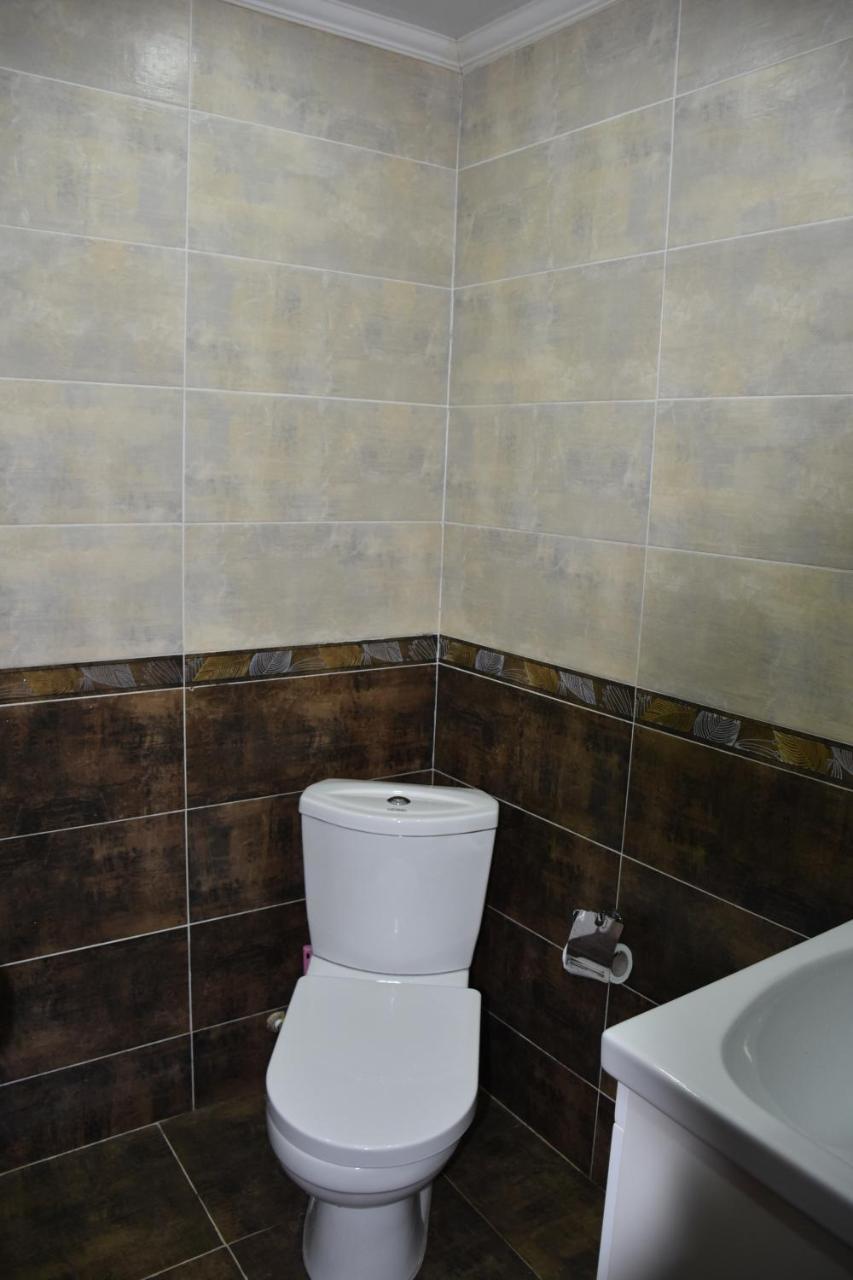 Guest House Ana Borjomi ภายนอก รูปภาพ